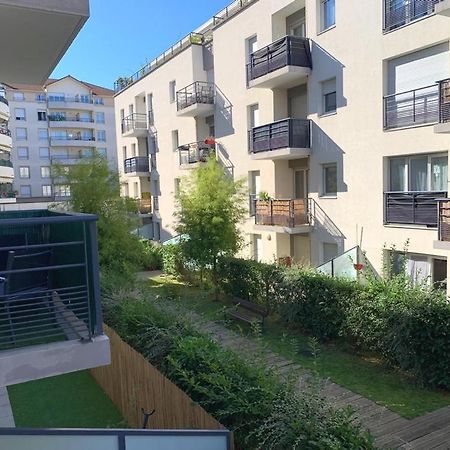 Beau Studio Tout Confort Au Calme Avec Parking . Lejlighed Villeurbanne Eksteriør billede